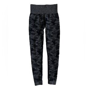 Gymshark Leggings Women's Black Gray Adapt Camo Seamless